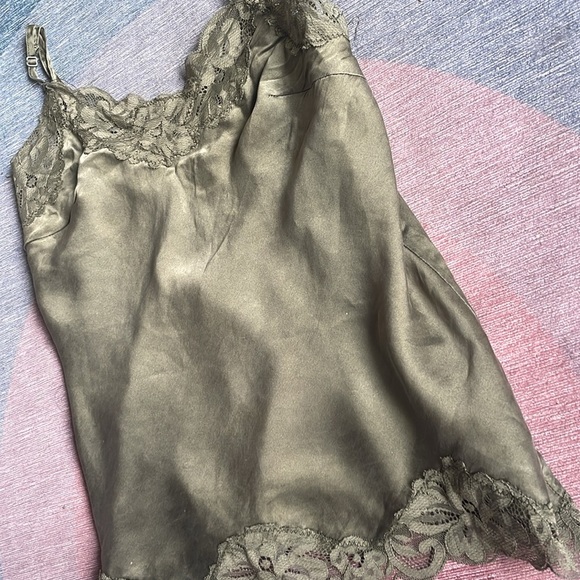 Vintage Y2k Gold Hawk Elegant Olive Green Lace Trim Silk Camisole - Picture 10 of 13